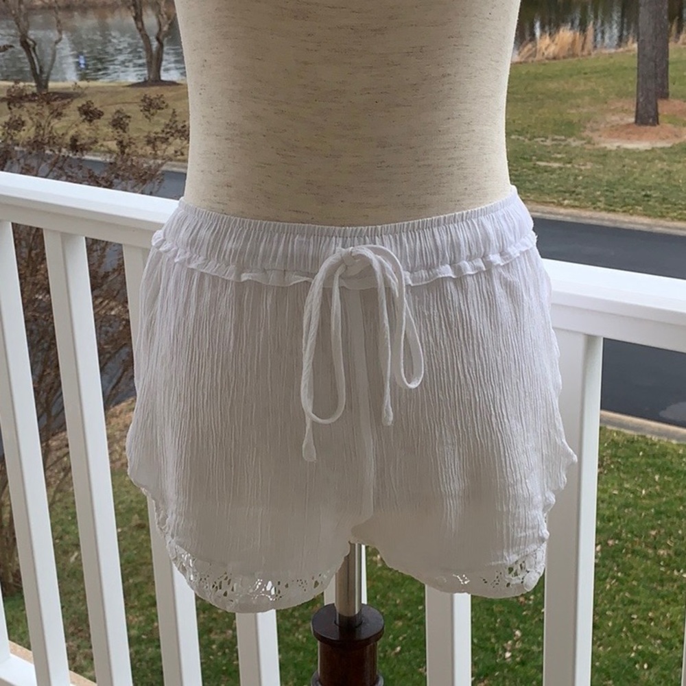 LA Hearts Lace Shorts